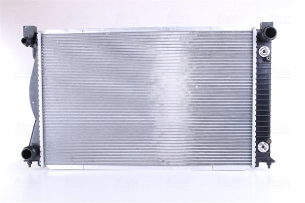 Variklio aušinimo radiatorius NISSENS 60233A