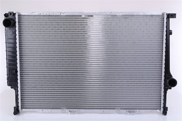Variklio aušinimo radiatorius NISSENS 60622A