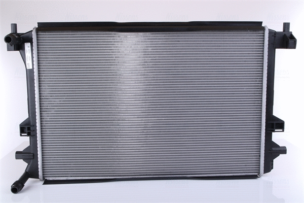 Variklio aušinimo radiatorius NISSENS 606910