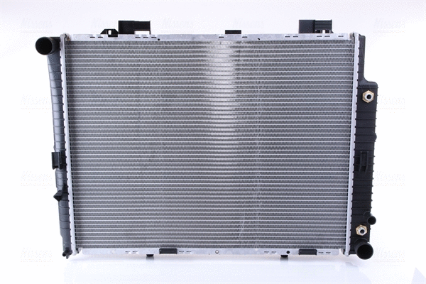 Variklio aušinimo radiatorius NISSENS 62608A