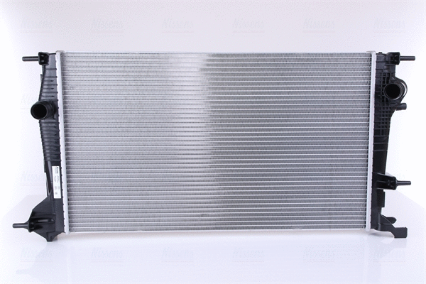 Variklio aušinimo radiatorius NISSENS 637607