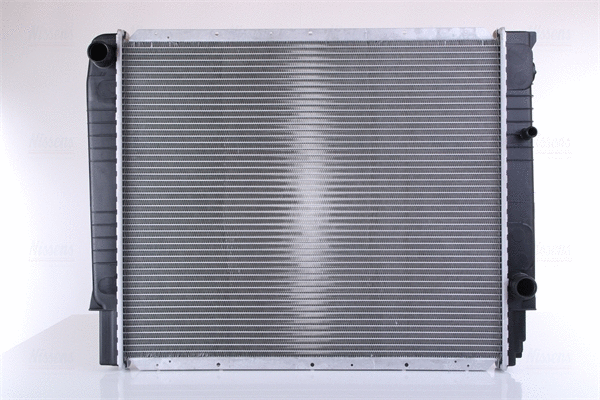 Variklio aušinimo radiatorius NISSENS 65531A