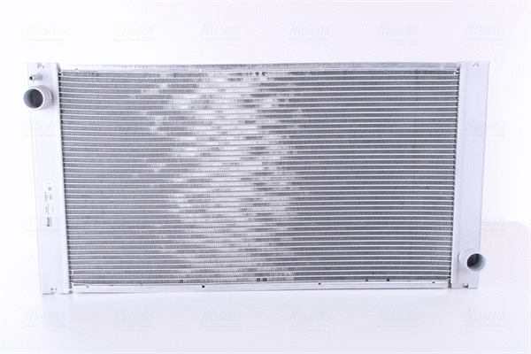 Variklio aušinimo radiatorius NISSENS 69705