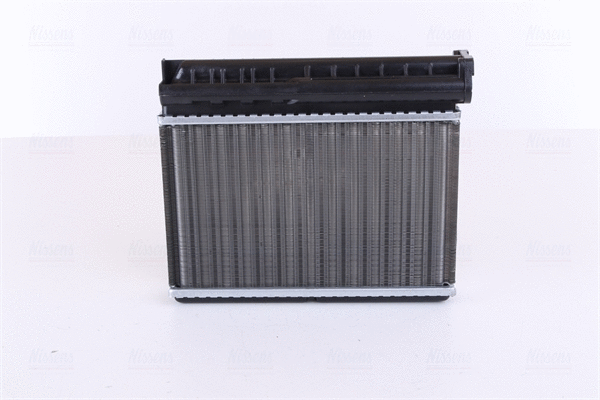 Salono radiatorius NISSENS 70512