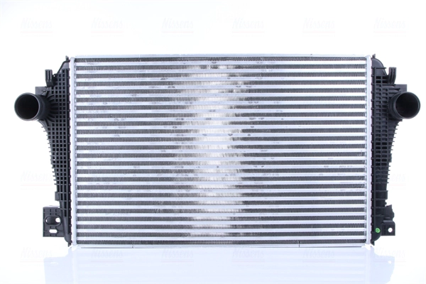 Kompresoriaus tarpinio suslėgto oro aušintuvas NISSENS 961601