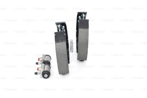 Stabdžių trinkelių komplektas BOSCH 0 204 114 685